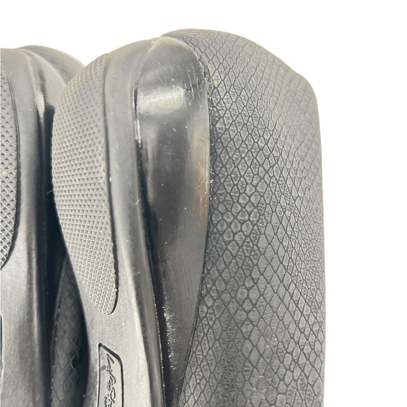 Life Stride Black Flats with Crossover Detail Size 6.5 Like New No Box - Picture 5 of 8